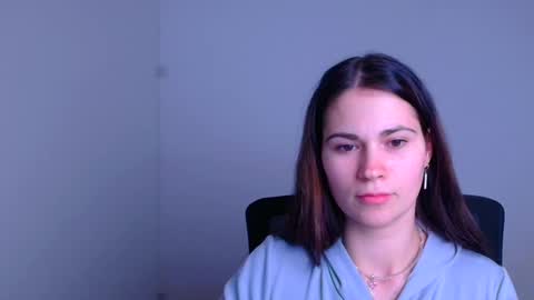 Elsa online show from 01.05.25