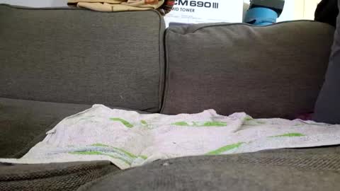 Snapshot of eltonyoo chatting on 02.16.25 eltonyoo online show from 02.16.25