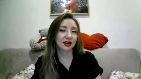 Snapshot of elvinasweet chatting on 10.02.25 ElvinaSweet online show from 10.02.25