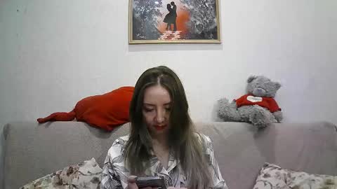 Snapshot of elvinasweet chatting on 11.06.25 ElvinaSweet online show from 11.06.25