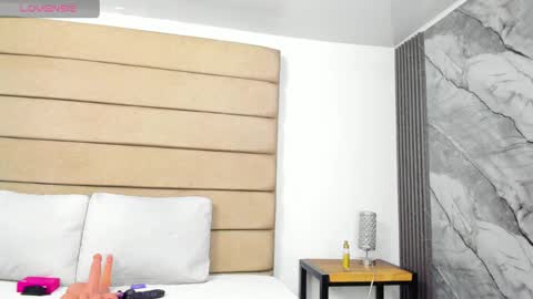 ely brown online show from 04.11.26