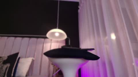 Snapshot of ely_maldox chatting on 01.11.25 Ely online show from 01.11.25
