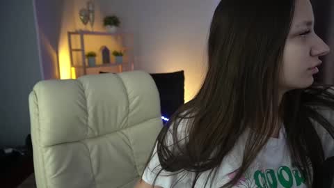 Call me Elis online show from 12.12.24