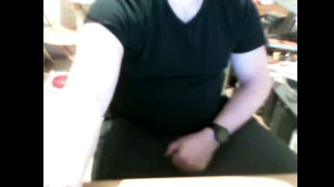 Em online show from 04.11.26