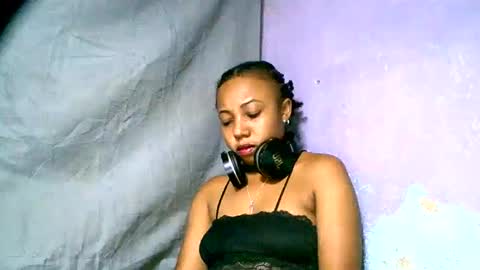 ema900845 online show from 02.22.25