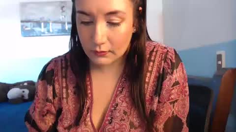 Snapshot of ema_gray8 chatting on 01.24.25 Salome online show from 01.24.25