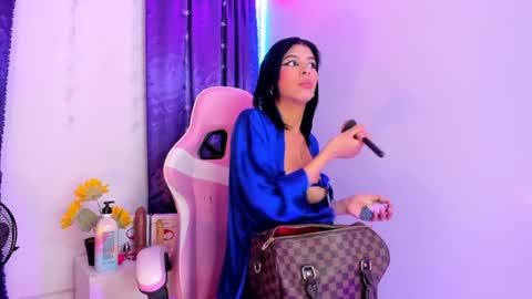Ema Lambert  online show from 12.02.24