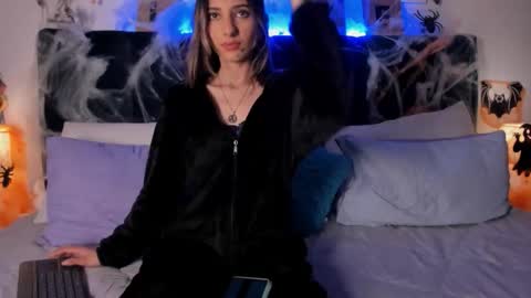 Ema online show from 10.20.25