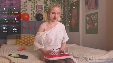 Emma online show from 10.31.25