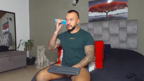 emanuelspencer online show from 10.18.25