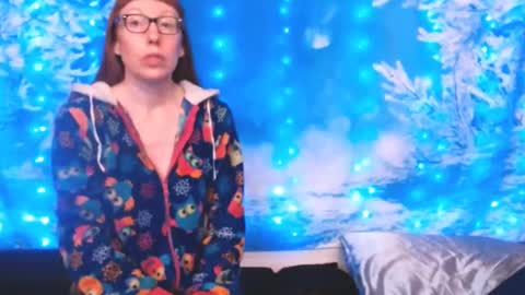 Ember Starleena online show from 01.21.25