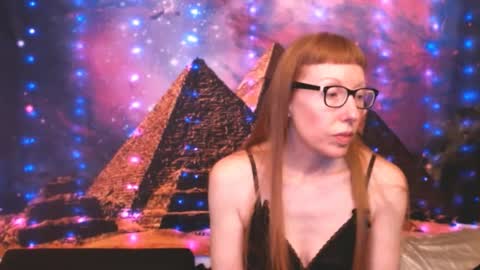 Ember Starleena online show from 02.20.25