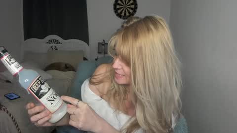 Ember Pheonixxx online show from 12.12.24