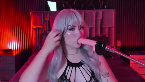 Ember Velvet online show from 03.06.26