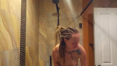 Emberskye27 online show from 02.21.26