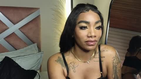 Snapshot of emely_brandon_ chatting on 02.07.25 anyelii online show from 02.07.25