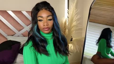 Snapshot of emely_brandon_ chatting on 02.27.25 anyelii online show from 02.27.25