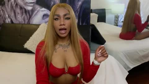 anyelii  online show from 12.20.25