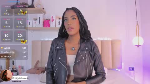 Emely online show from 11.25.25