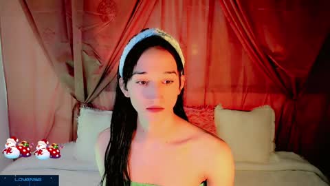 Emely Rous online show from 12.28.24