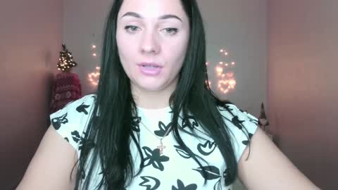 Emely online show from 12.23.24