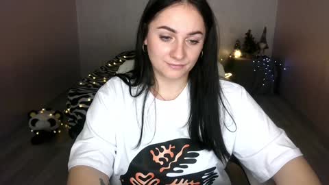 Emely online show from 01.25.25