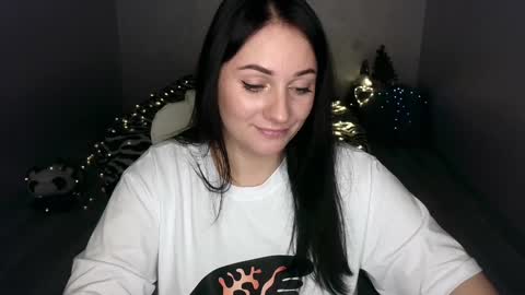 Emely online show from 01.26.25