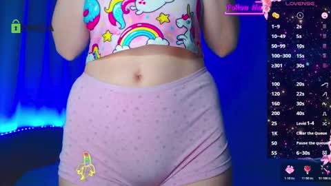 Snapshot of emelycrystal chatting on 02.07.26 Emely online show from 02.07.26