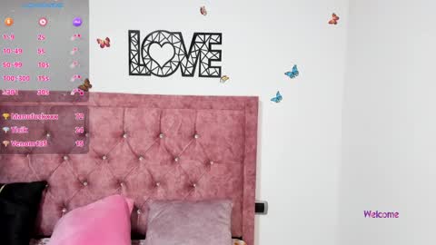 emelyrose_ online show from 12.14.24