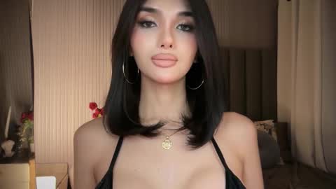 Emerald online show from 03.22.26