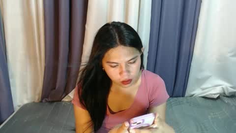 Chelle  dont forget to folloe me and thumps up online show from 04.02.26