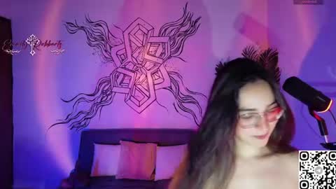Emmily Roberts online show from 06.11.26