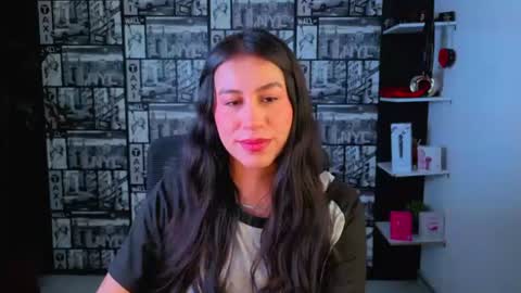 Emilia Gomez online show from 06.19.26