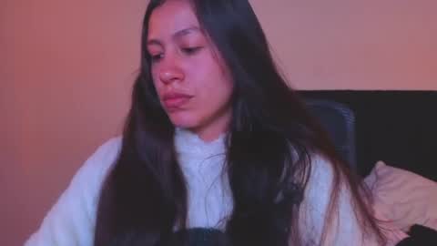 Snapshot of emigomez_ chatting on 07.13.26 Emilia Gomez online show from 07.13.26