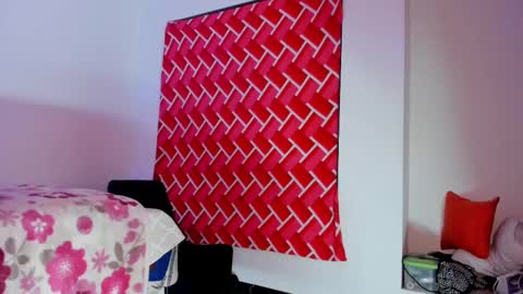 Emi online show from 09.24.25