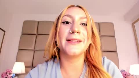 EMILY ROBERTS online show from 01.22.25