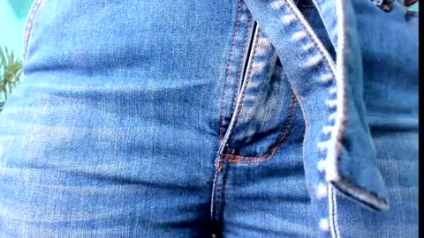 Emily online show from 02.03.25