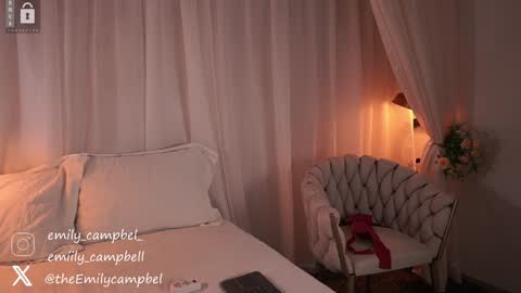 Snapshot of emiilycampbell chatting on 01.13.25 Emily Campbell online show from 01.13.25