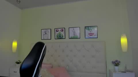    online show from 12.18.24