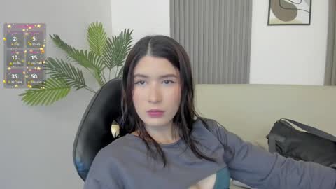    online show from 03.05.25