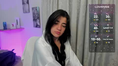 emilayton_ online show from 01.25.25
