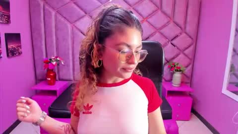 Emy  online show from 10.04.25