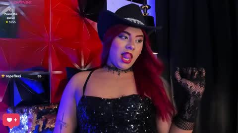 Snapshot of emili_roux chatting on 10.09.25 Emili roux online show from 10.09.25