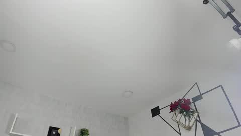 Snapshot of emiliarose_ chatting on 09.22.25 EmiliaRose online show from 09.22.25