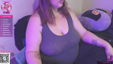 Snapshot of emiliefoxx chatting on 12.01.24 emilie foxx online show from 12.01.24