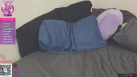 Snapshot of emiliefoxx chatting on 12.03.24 emilie foxx online show from 12.03.24