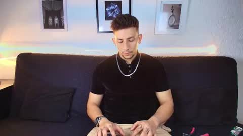 Snapshot of emiliocum_24 chatting on 06.19.26 EMILIOCUM online show from 06.19.26