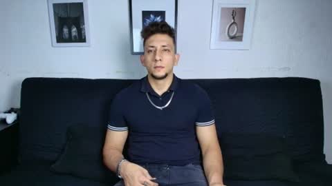 Snapshot of emiliocum_24 chatting on 07.25.26 EMILIOCUM online show from 07.25.26