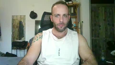 EmilioZem8 online show from 12.07.24