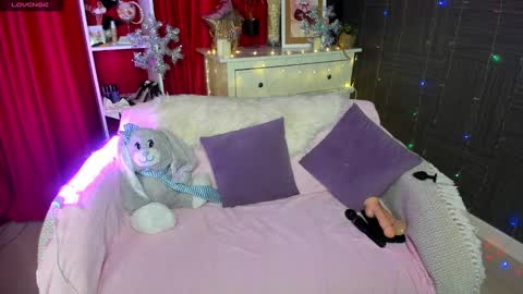 Emiliya online show from 12.07.24